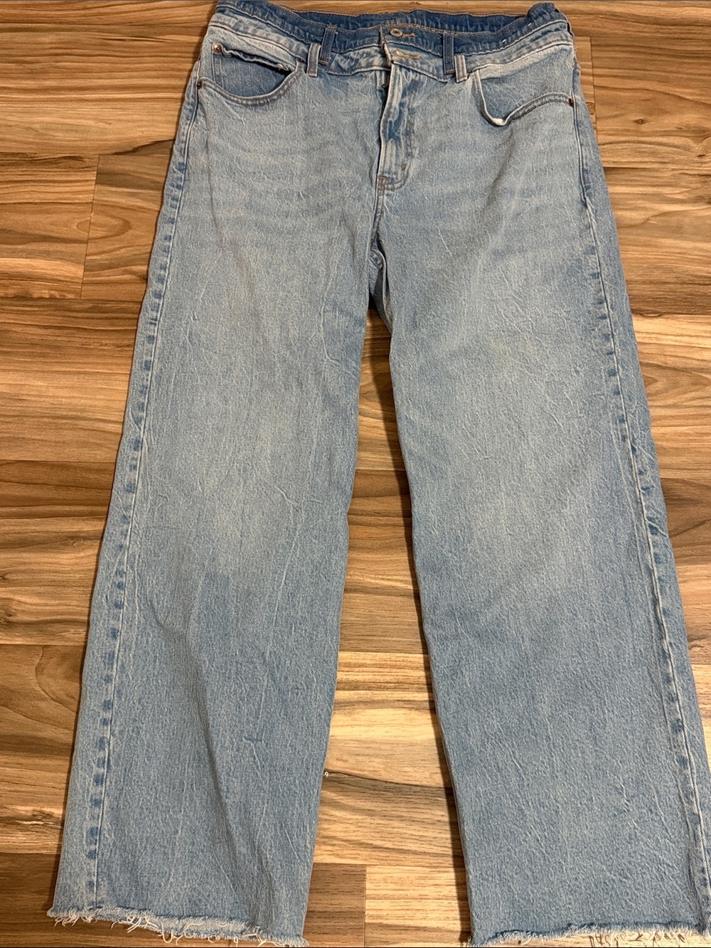 Abercrombie & Fitch The 90s Relaxed High Rise Jeans Womens 14S Medium Wash